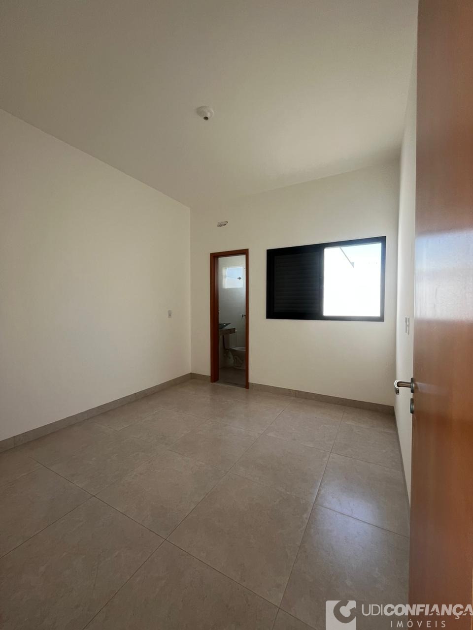 Casa à venda com 2 quartos, 63m² - Foto 13