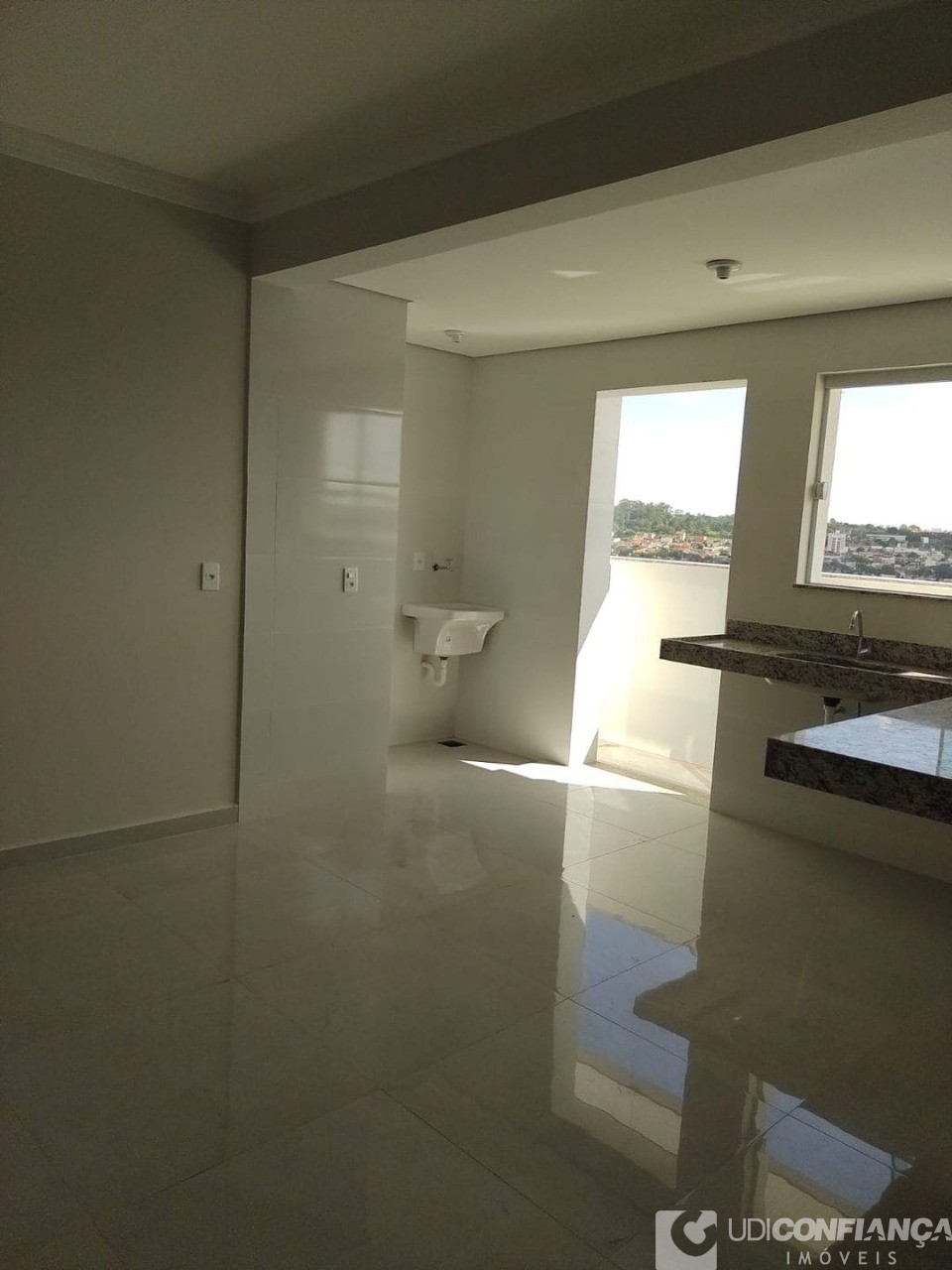 Apartamento à venda com 2 quartos, 52m² - Foto 7