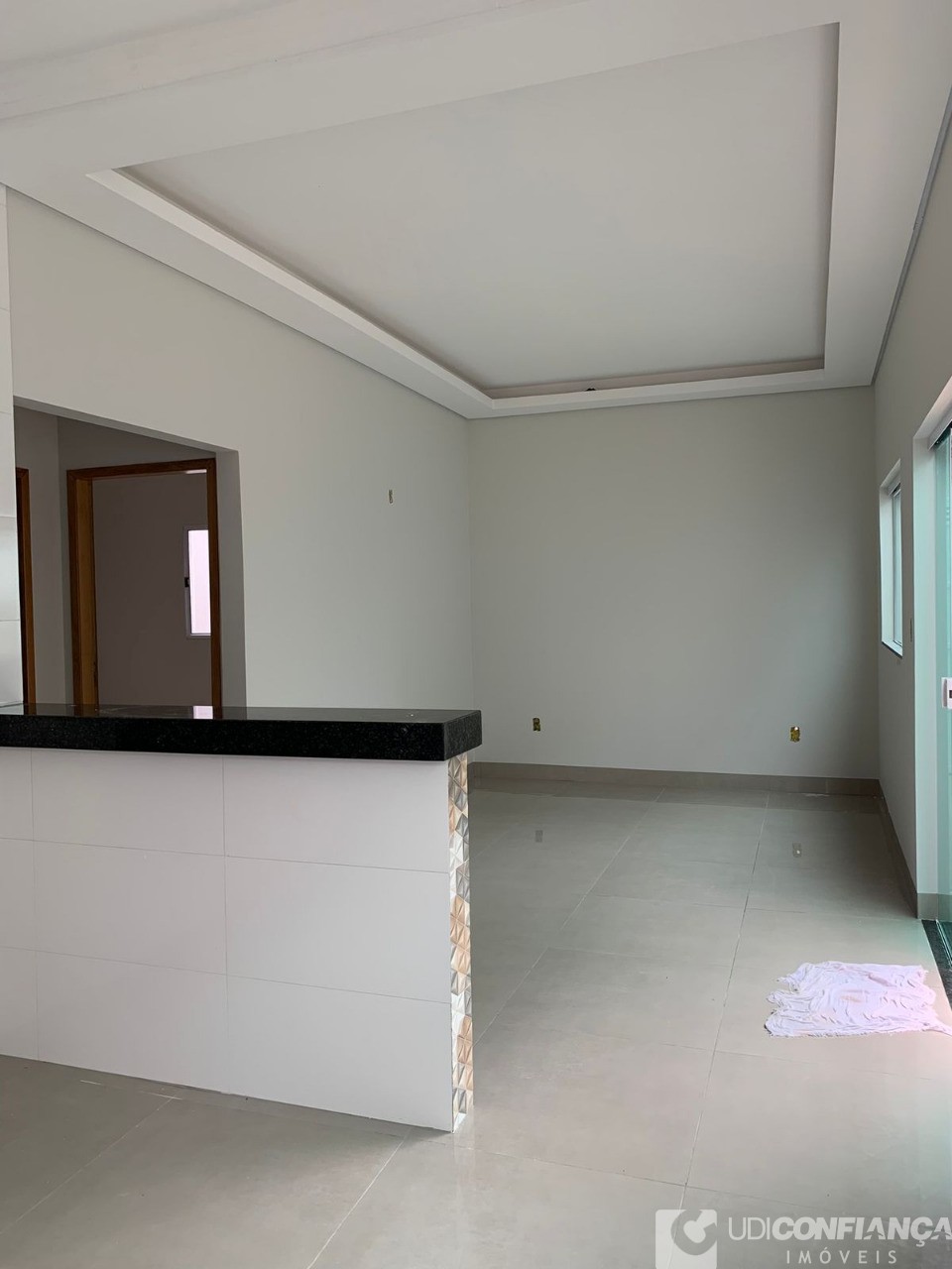 Casa à venda com 1 quarto, 72m² - Foto 4