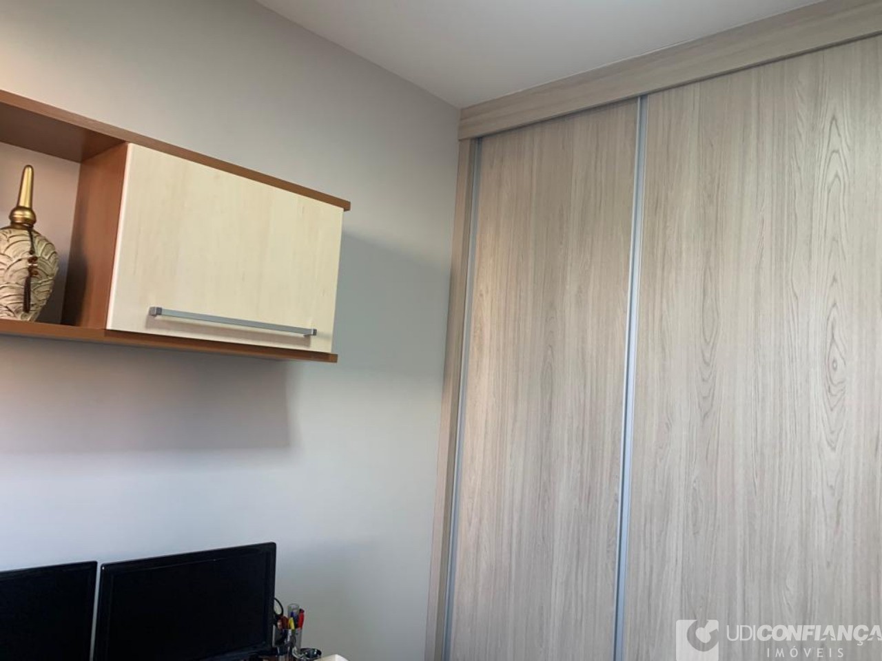 Apartamento à venda com 3 quartos, 90m² - Foto 11