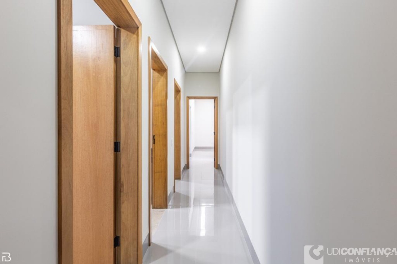 Casa à venda com 3 quartos, 160m² - Foto 18