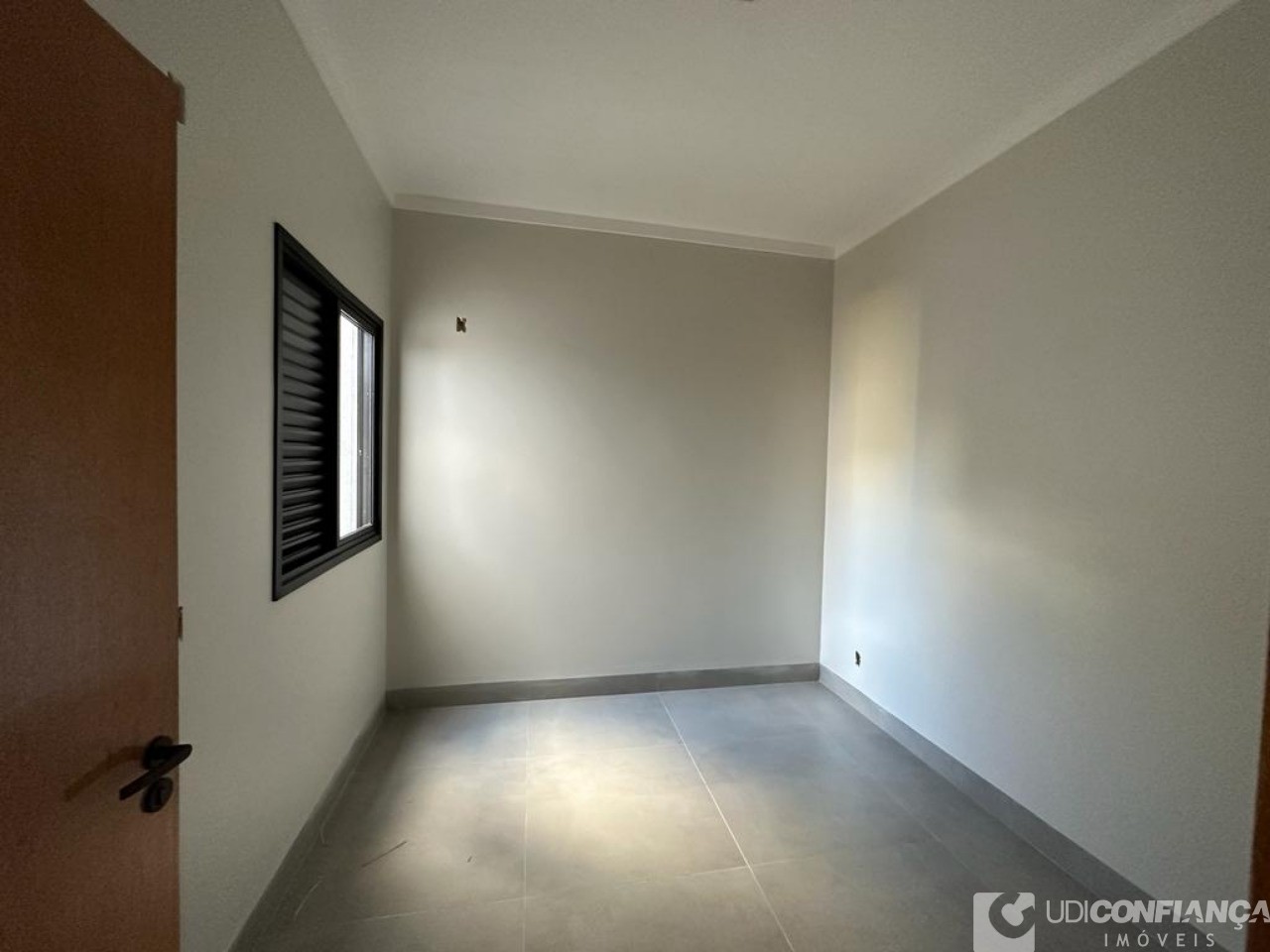 Casa à venda com 3 quartos, 150m² - Foto 18