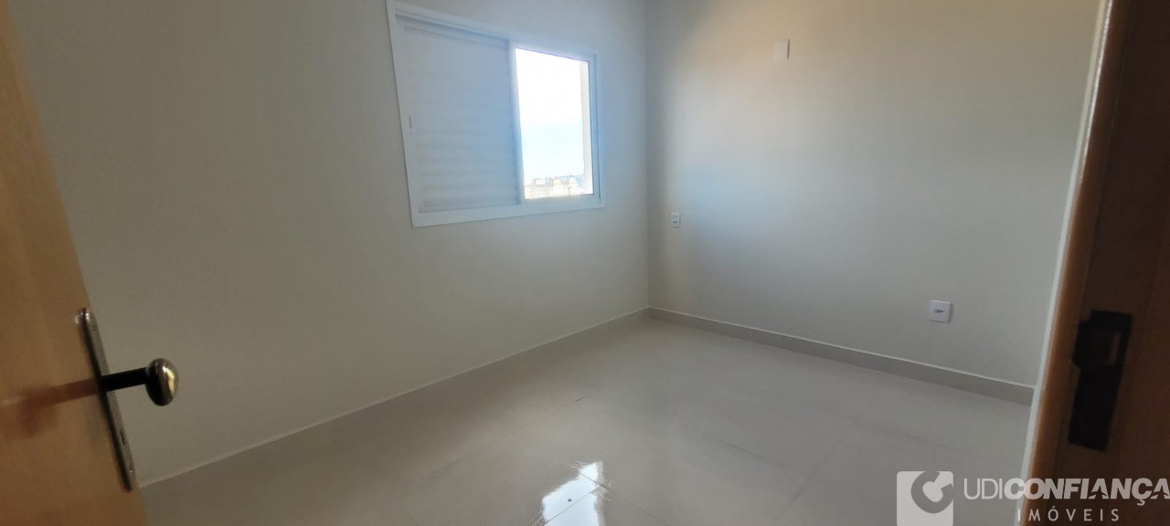 Apartamento à venda com 2 quartos, 57m² - Foto 9