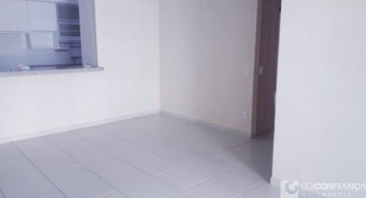 Apartamento à venda com 3 quartos, 100m² - Foto 7