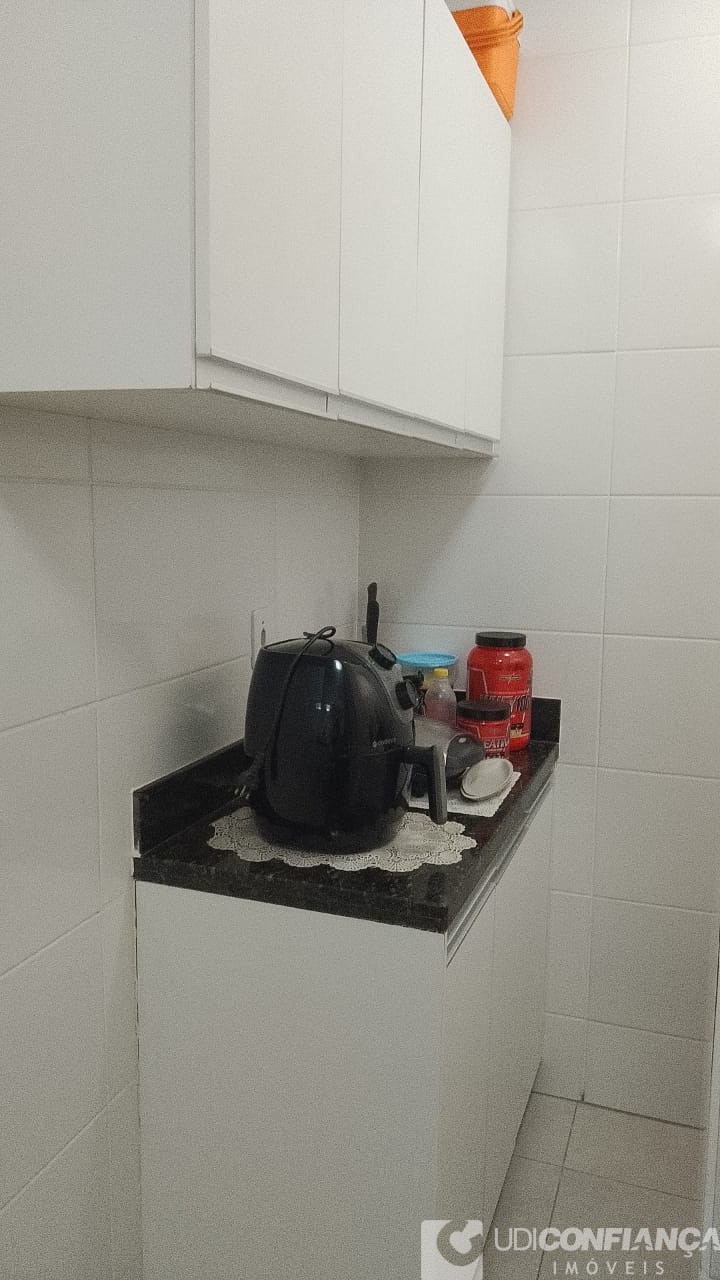 Apartamento à venda com 2 quartos, 57m² - Foto 7