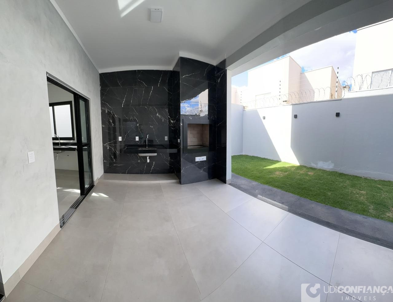 Casa à venda com 3 quartos, 150m² - Foto 19