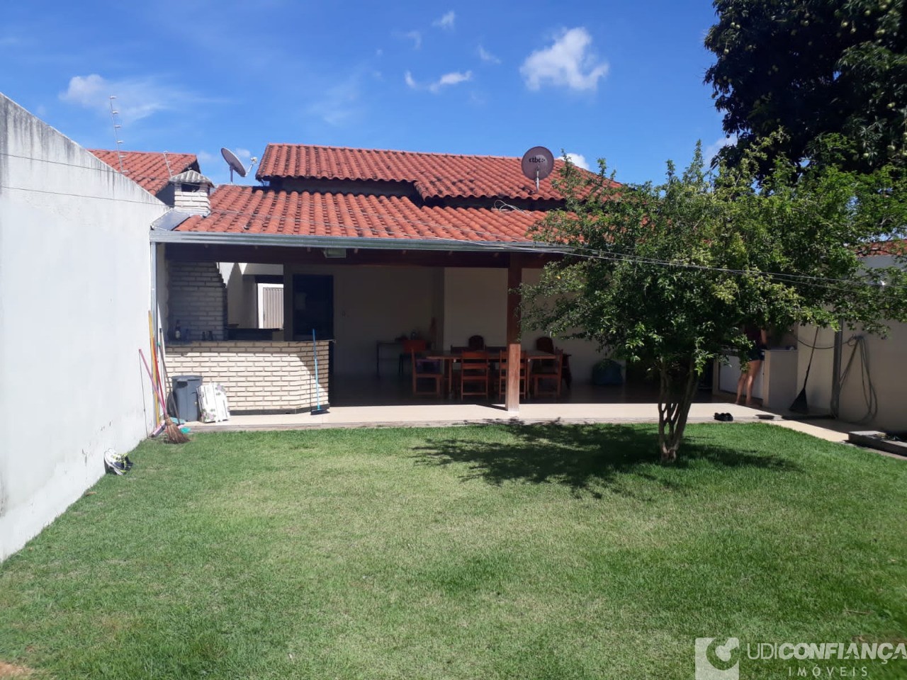 Casa à venda com 3 quartos, 160m² - Foto 4