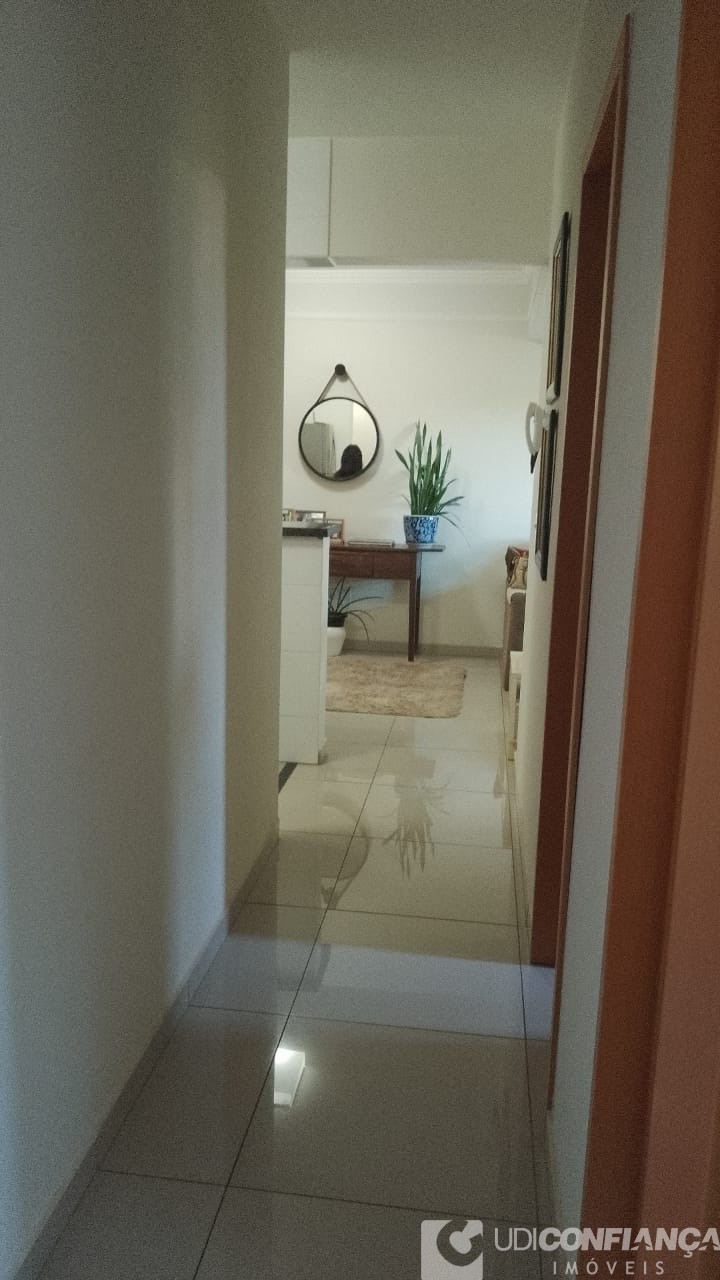 Apartamento à venda com 2 quartos, 57m² - Foto 15