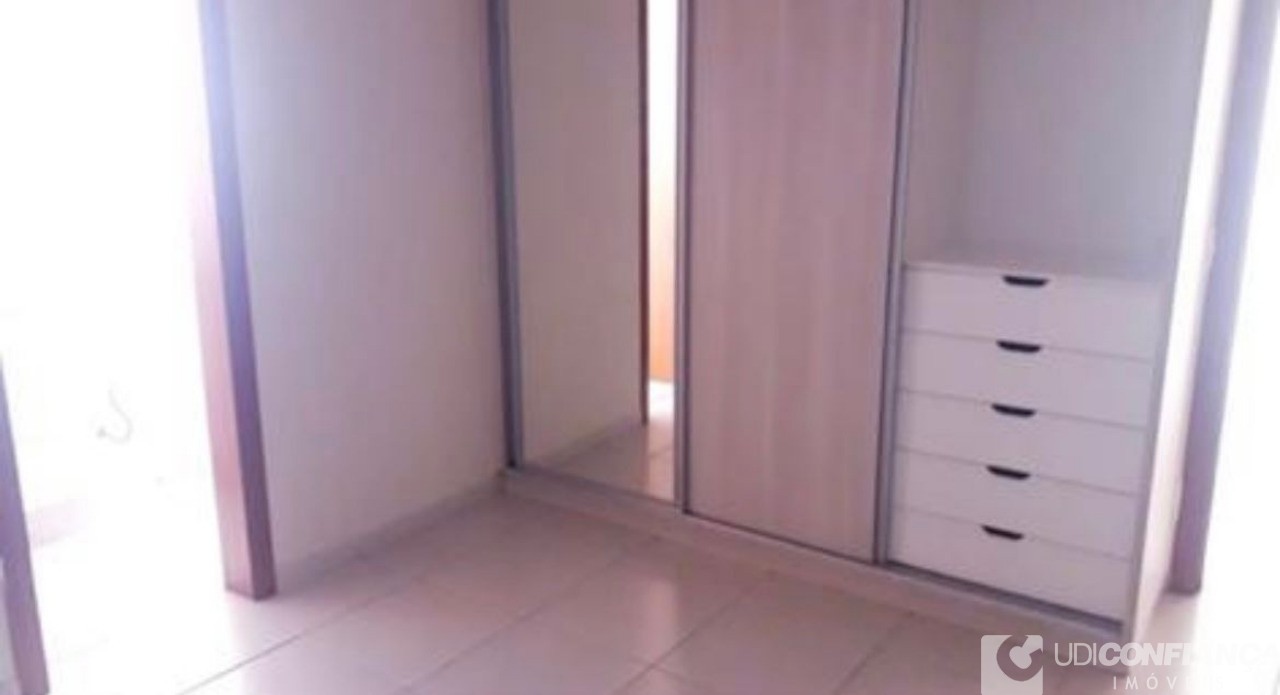 Apartamento à venda com 3 quartos, 100m² - Foto 10