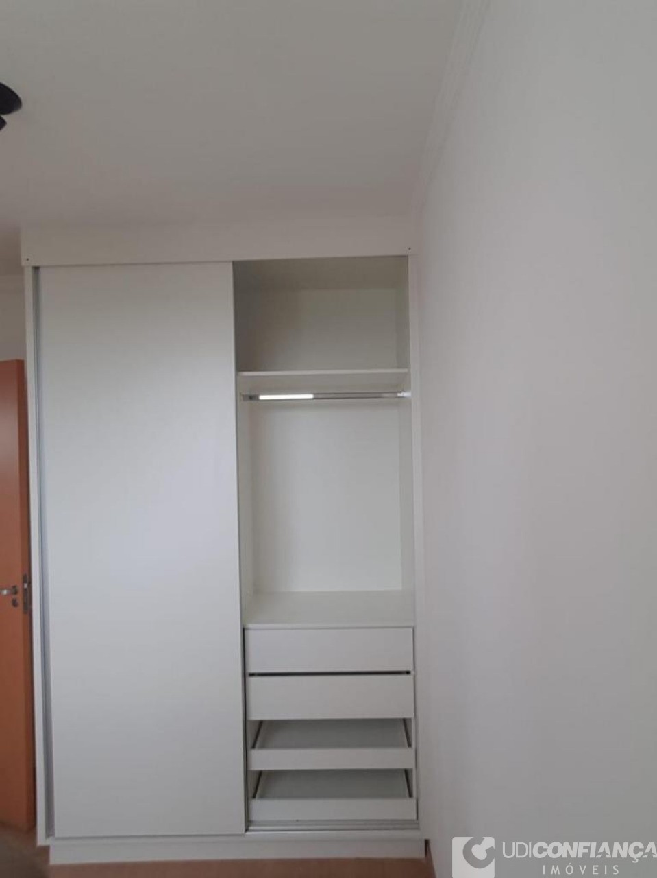 Apartamento à venda com 2 quartos, 44m² - Foto 4