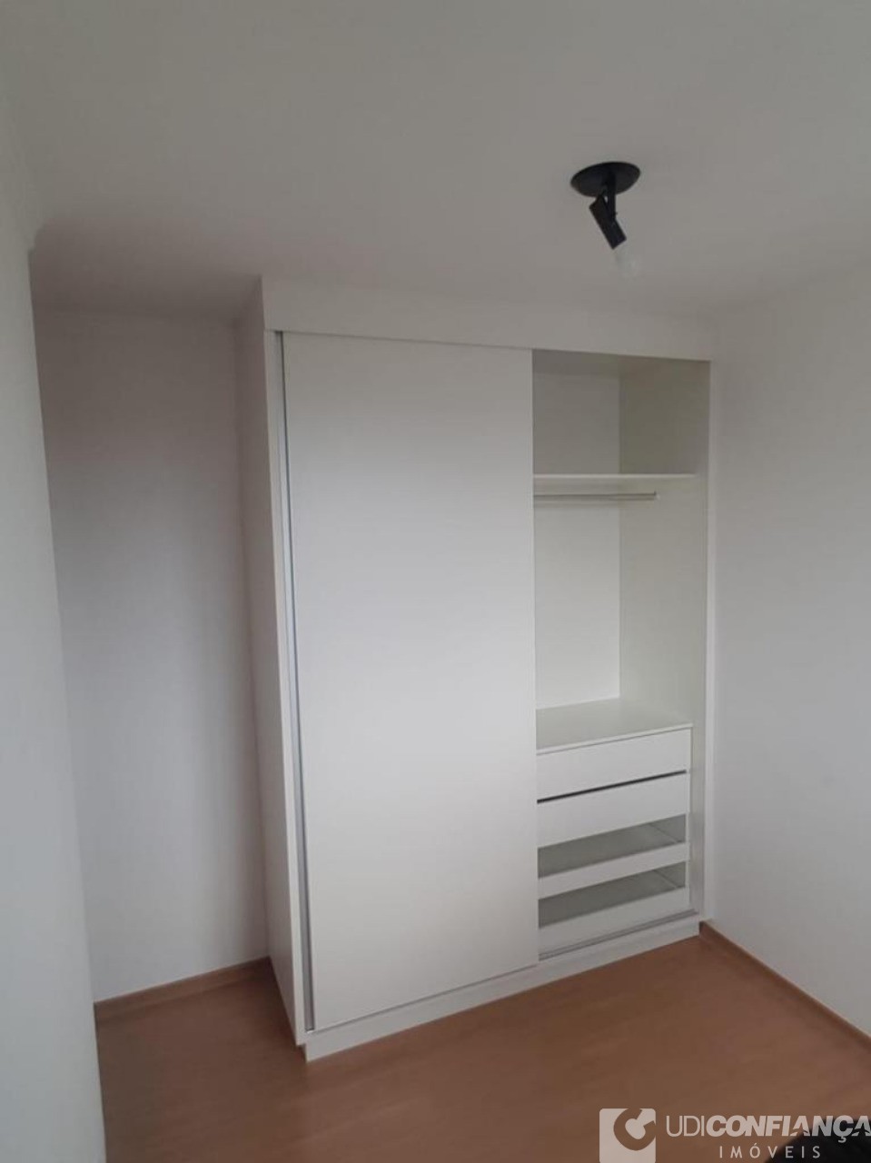 Apartamento à venda com 2 quartos, 44m² - Foto 5