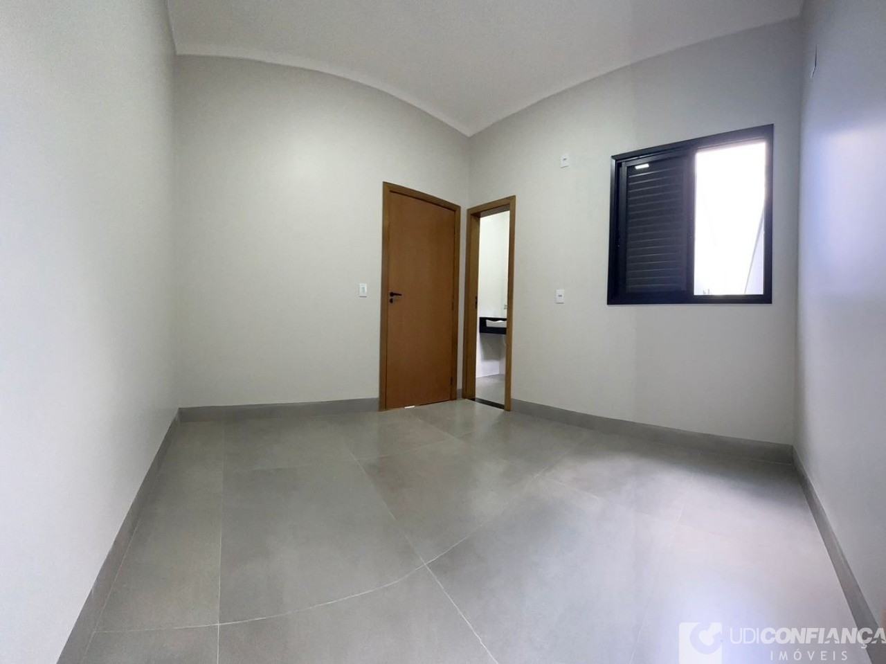 Casa à venda com 3 quartos, 150m² - Foto 12