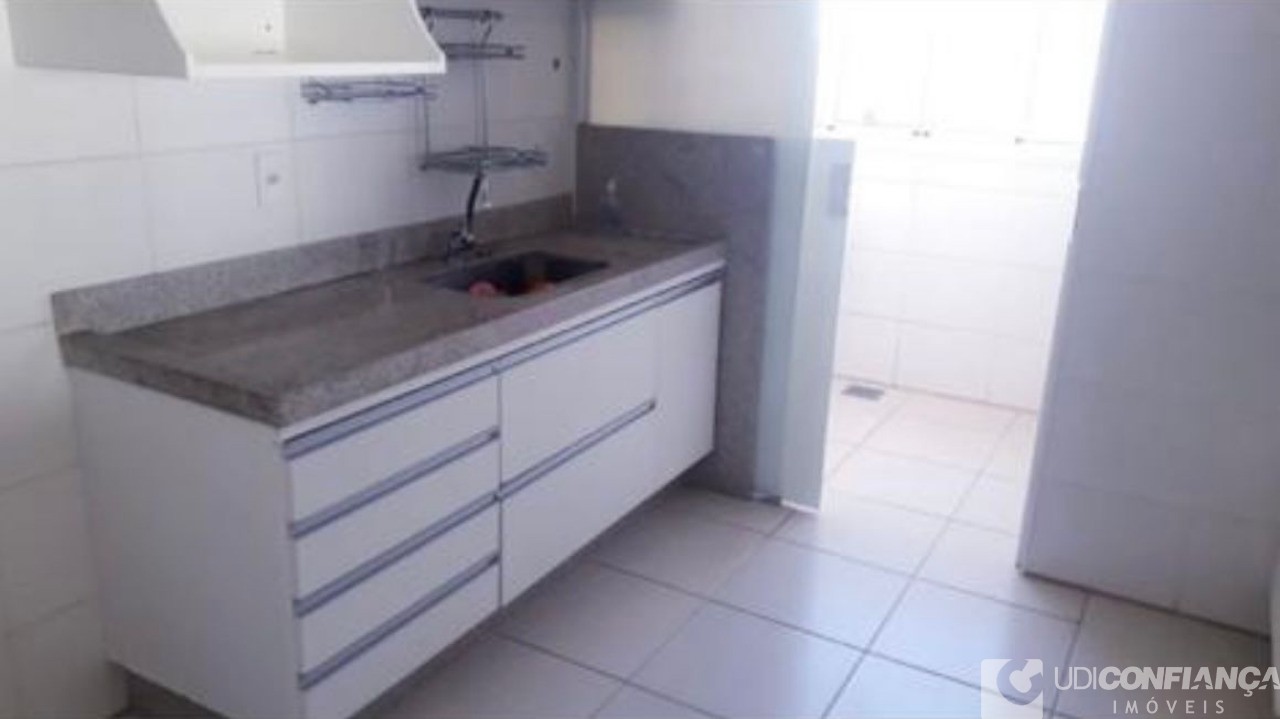 Apartamento à venda com 3 quartos, 100m² - Foto 11