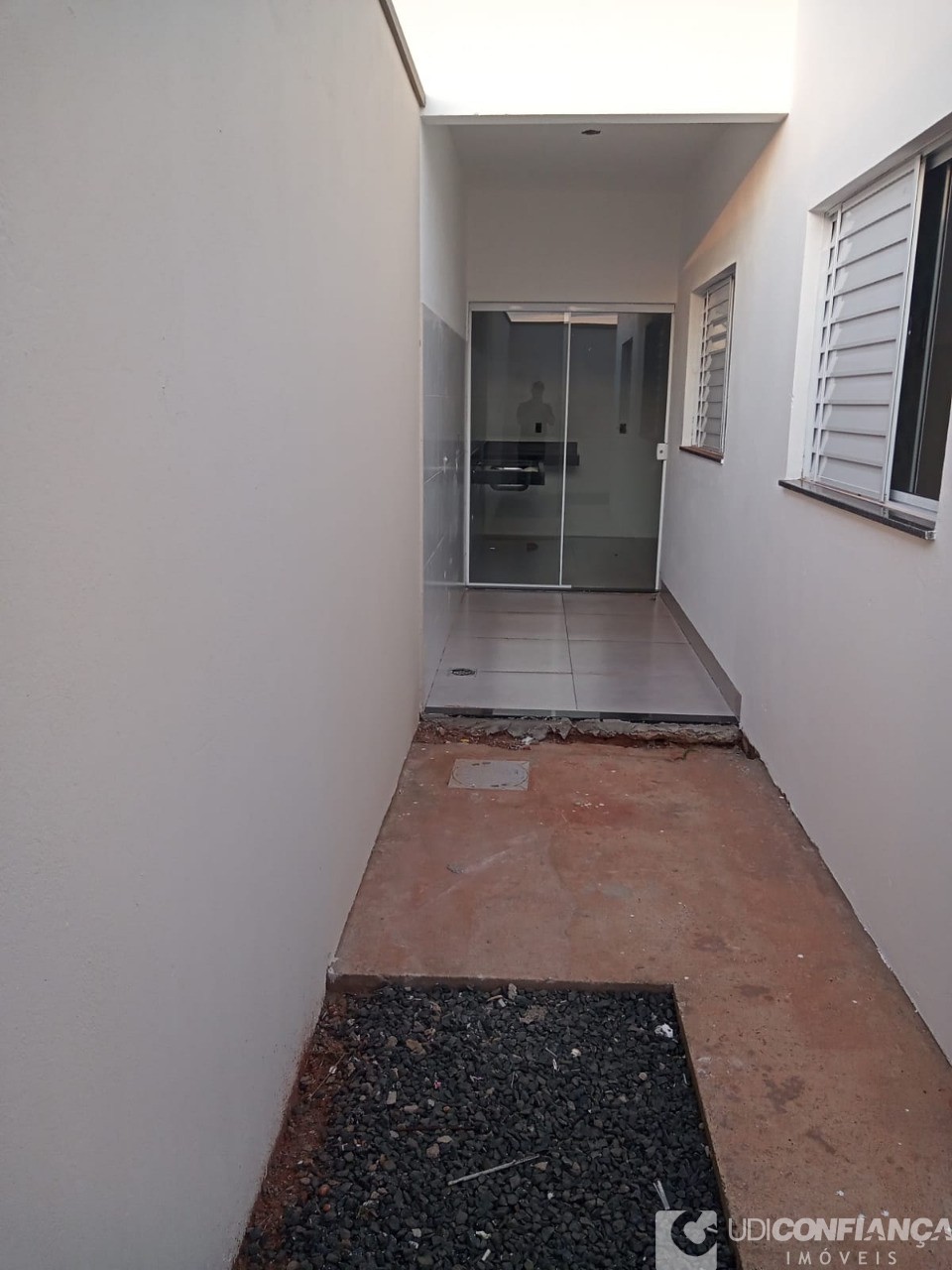 Casa à venda com 3 quartos, 75m² - Foto 9