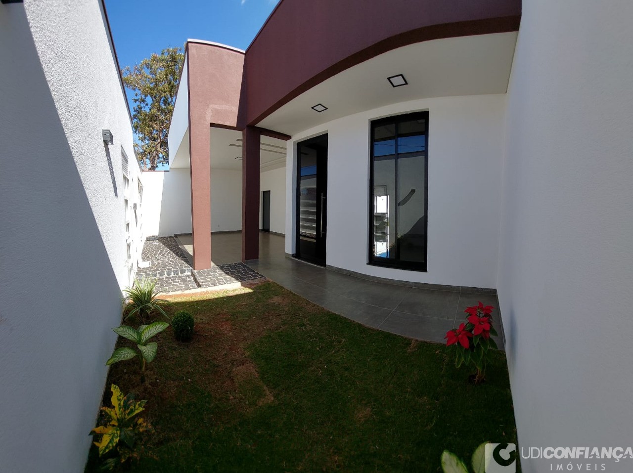 Casa à venda com 3 quartos, 180m² - Foto 5