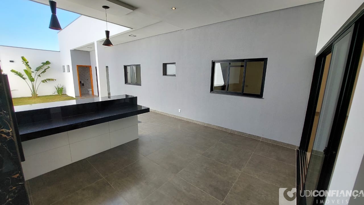 Casa à venda com 3 quartos, 180m² - Foto 41