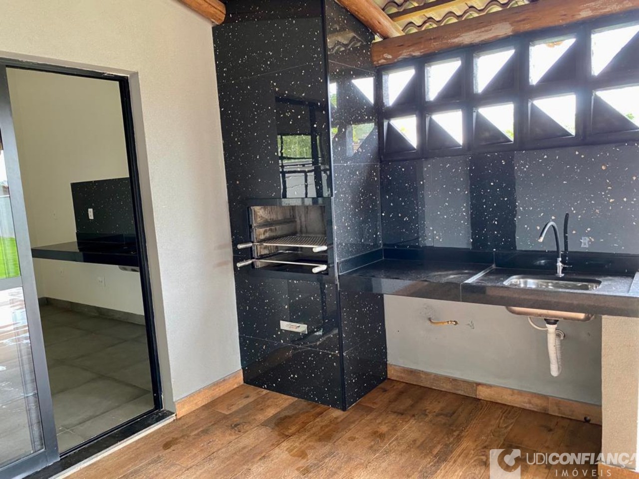 Fazenda à venda com 3 quartos, 240m² - Foto 5