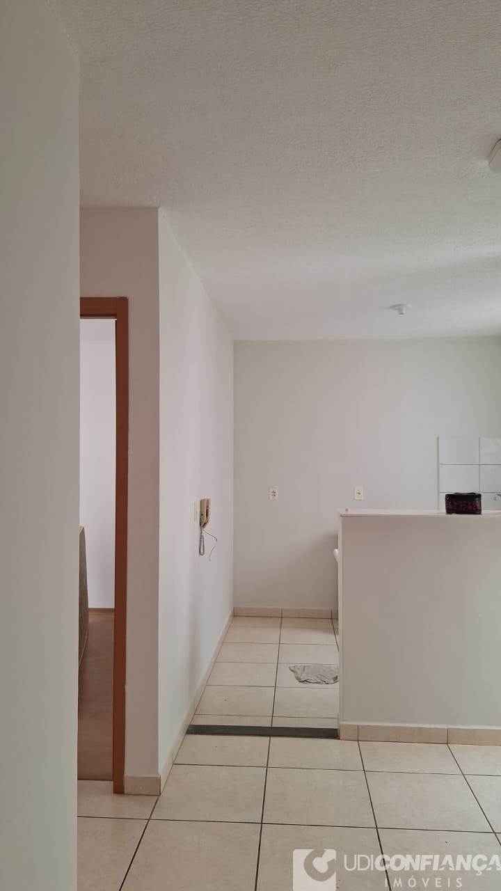 Apartamento à venda com 2 quartos, 47m² - Foto 4