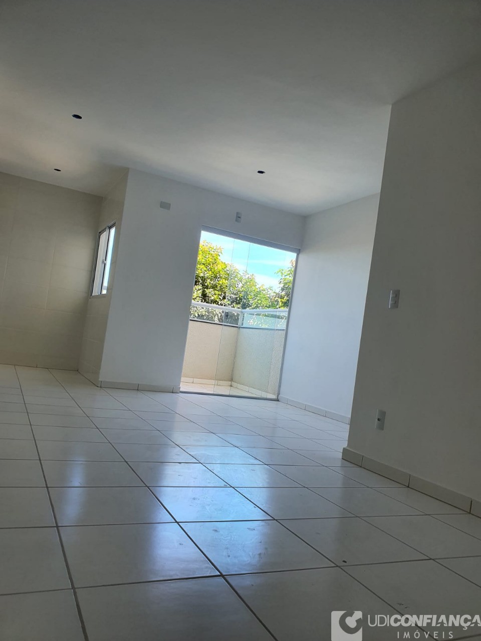 Apartamento à venda com 2 quartos, 56m² - Foto 12