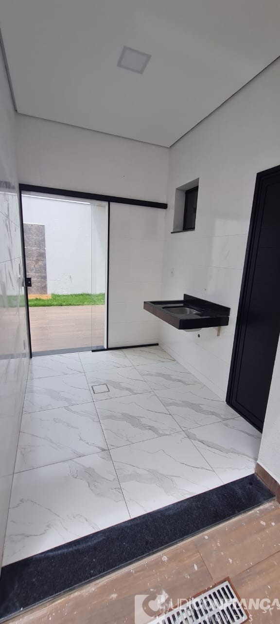 Casa à venda com 3 quartos, 209m² - Foto 24