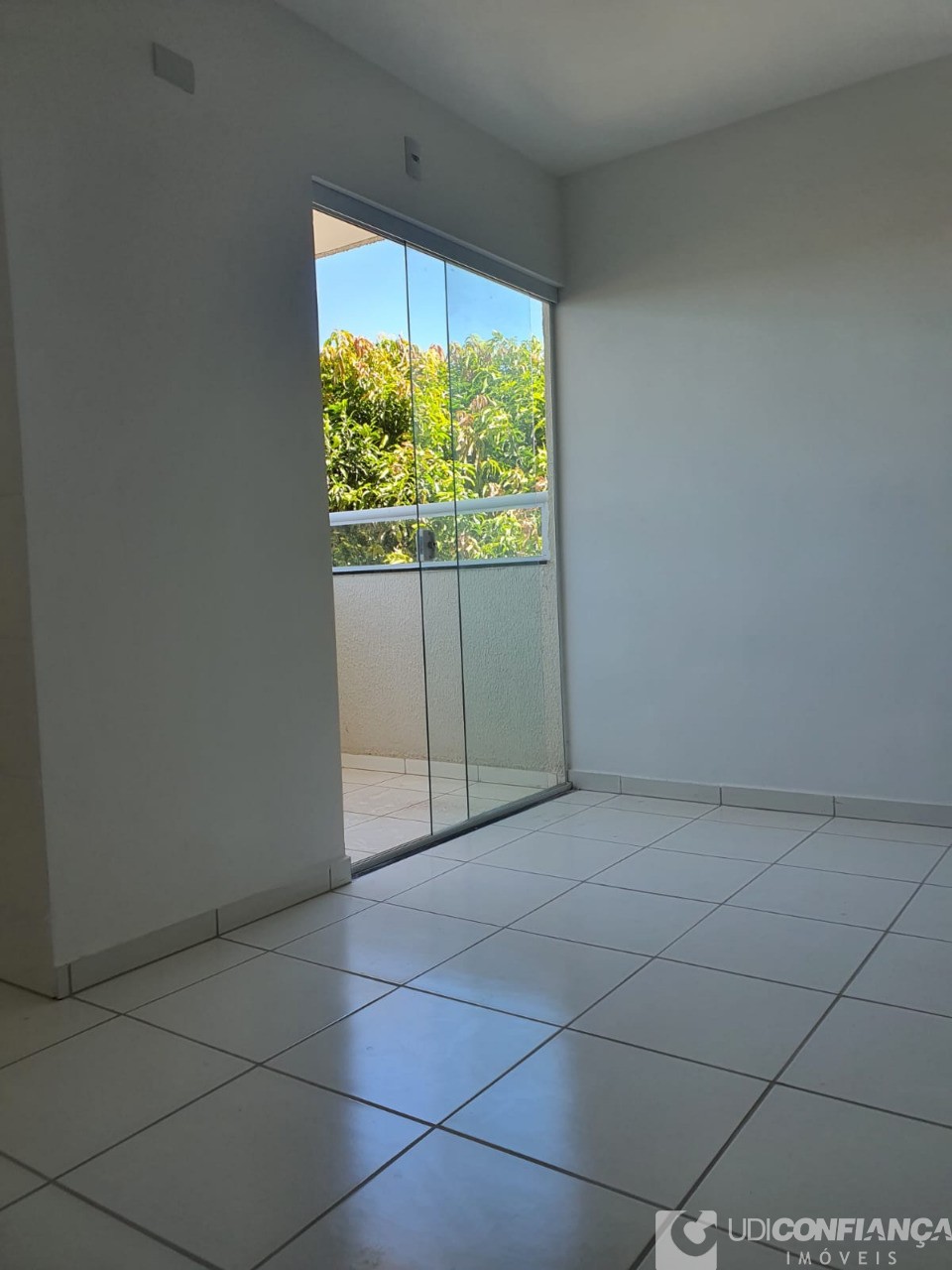 Apartamento à venda com 2 quartos, 56m² - Foto 11