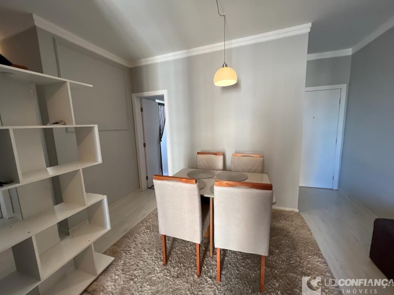 Apartamento à venda com 2 quartos, 61m² - Foto 3