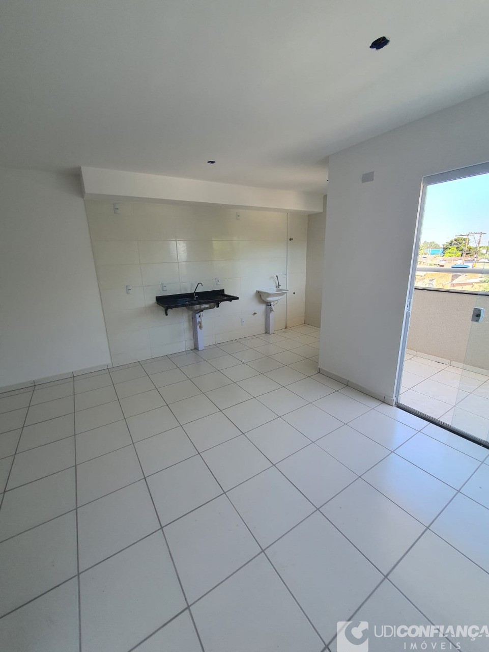 Apartamento à venda com 2 quartos, 56m² - Foto 4