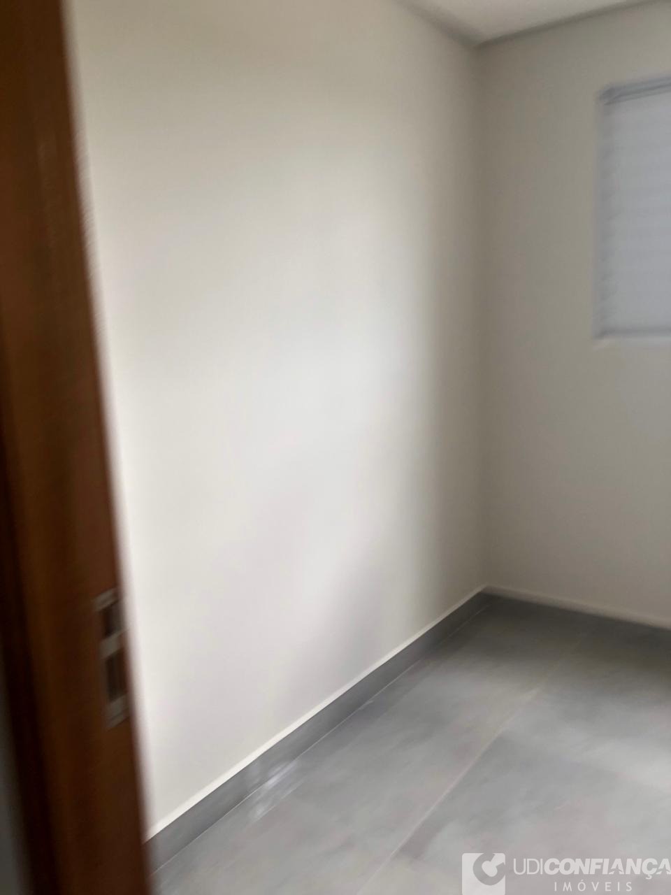 Apartamento à venda com 3 quartos, 76m² - Foto 10