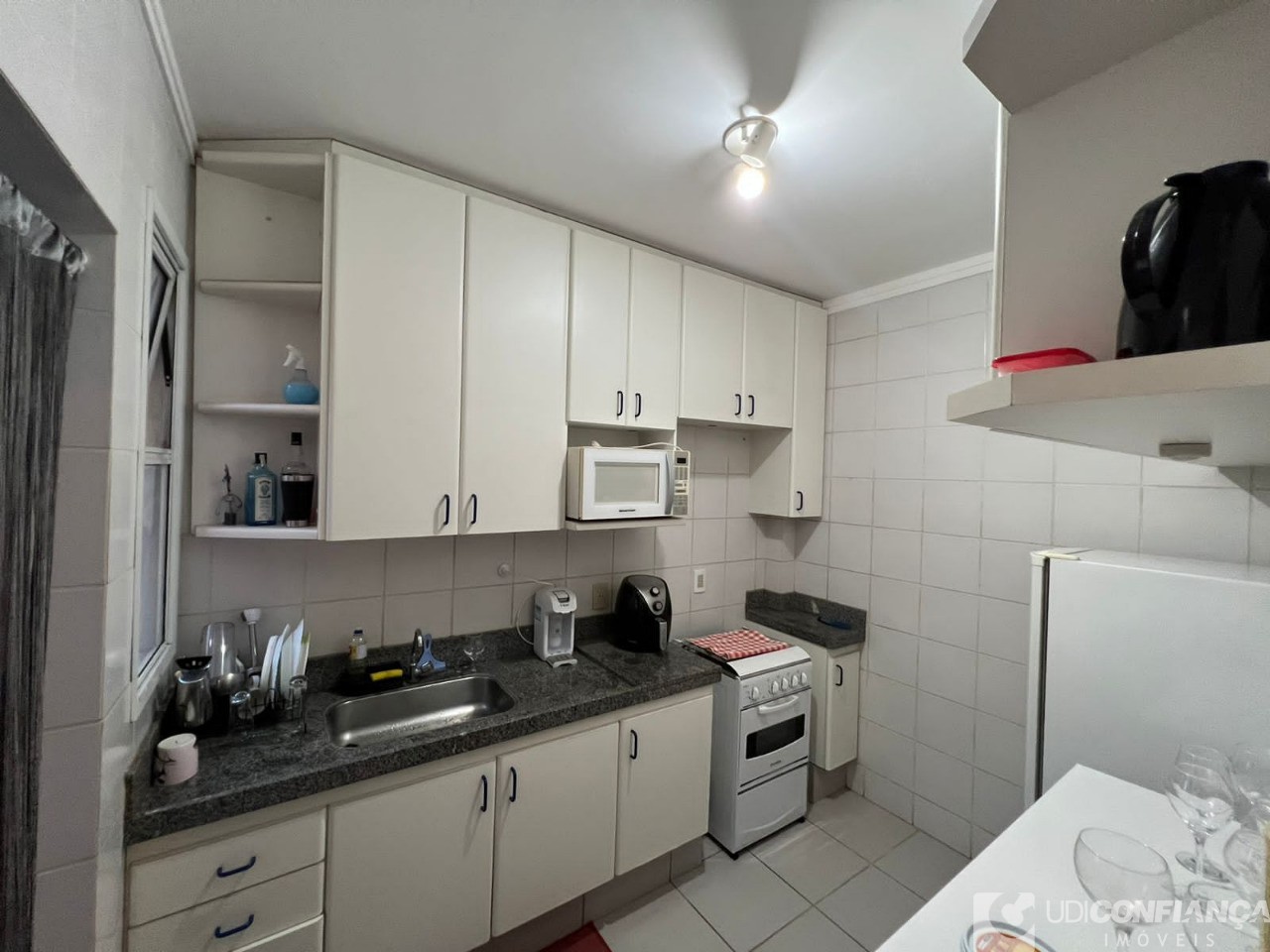 Apartamento à venda com 2 quartos, 61m² - Foto 8