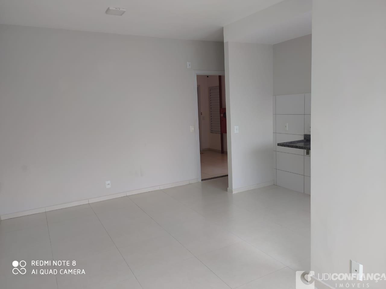 Apartamento à venda com 2 quartos, 60m² - Foto 5