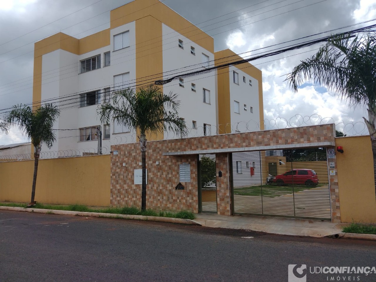 Apartamento à venda com 2 quartos, 50m² - Foto 2