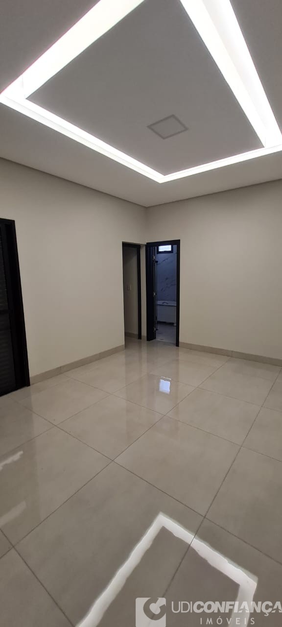 Casa à venda com 3 quartos, 209m² - Foto 12