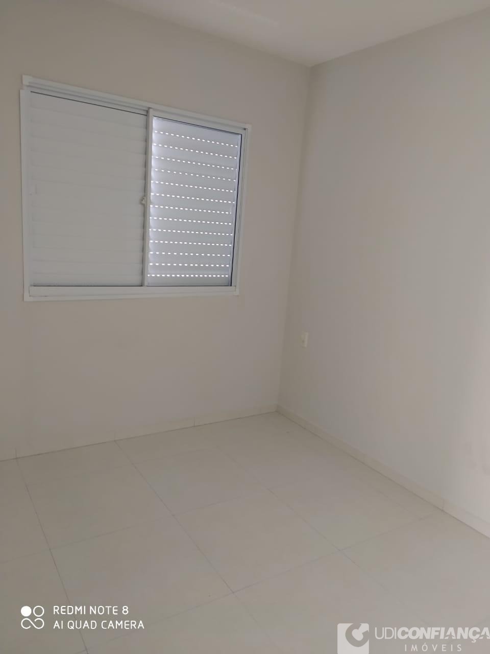 Apartamento à venda com 2 quartos, 60m² - Foto 13