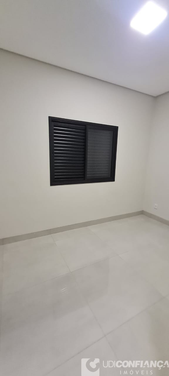 Casa à venda com 3 quartos, 209m² - Foto 15