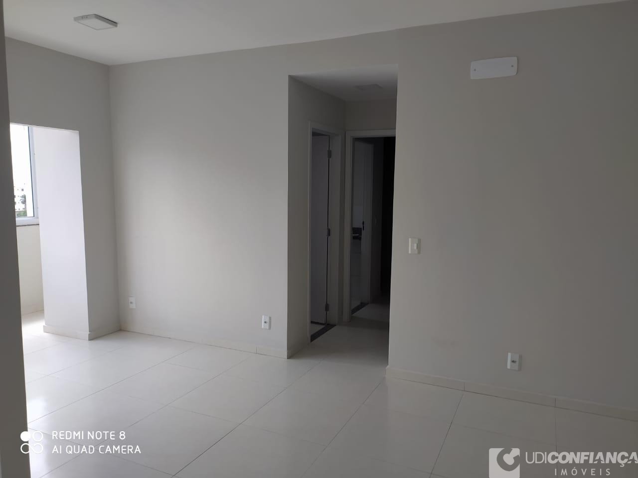 Apartamento à venda com 2 quartos, 60m² - Foto 4