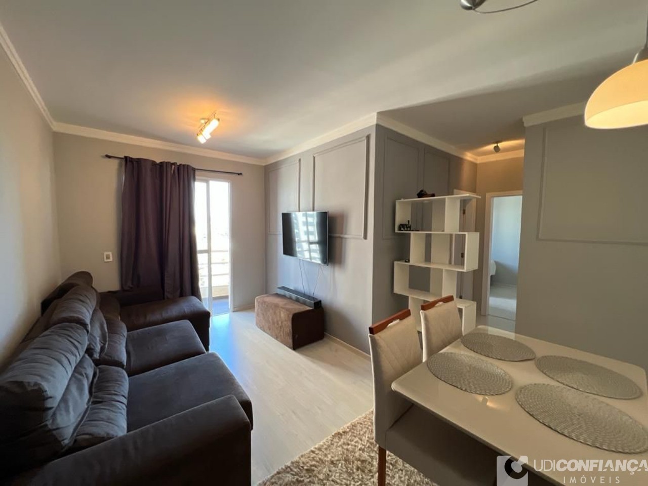 Apartamento à venda com 2 quartos, 61m² - Foto 4