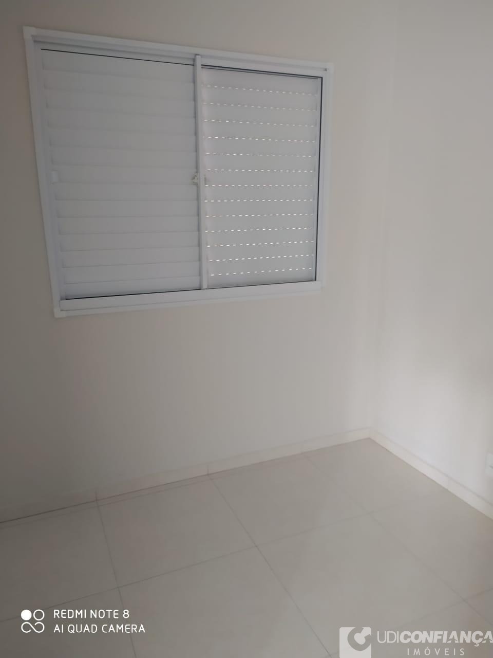 Apartamento à venda com 2 quartos, 60m² - Foto 11