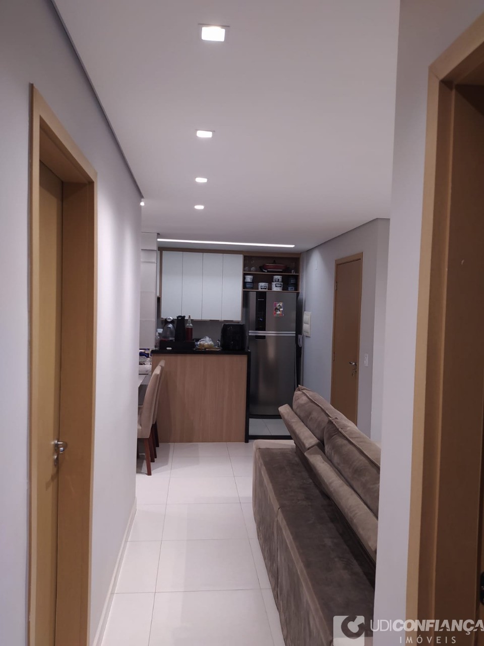 Apartamento à venda com 3 quartos, 65m² - Foto 3