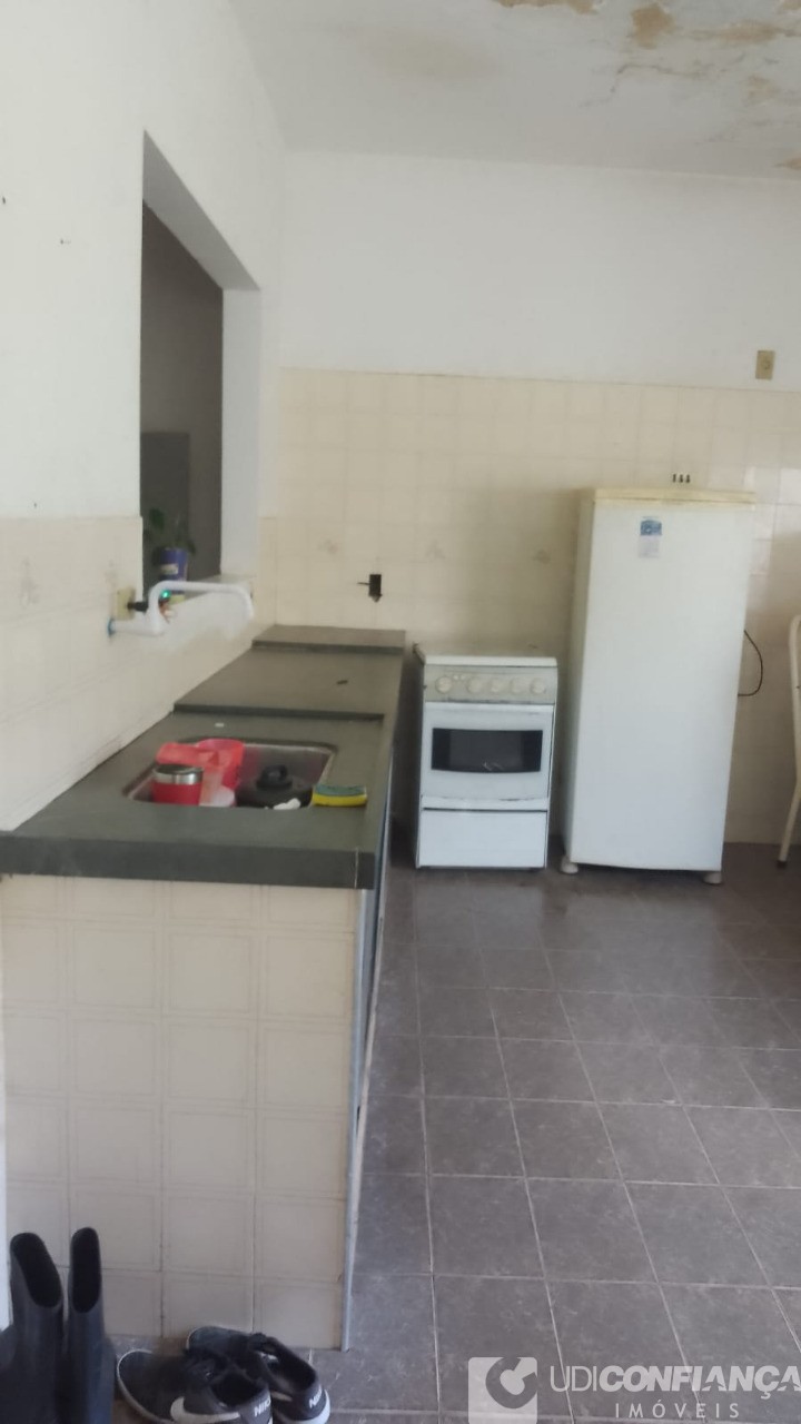 Casa à venda com 2 quartos - Foto 4