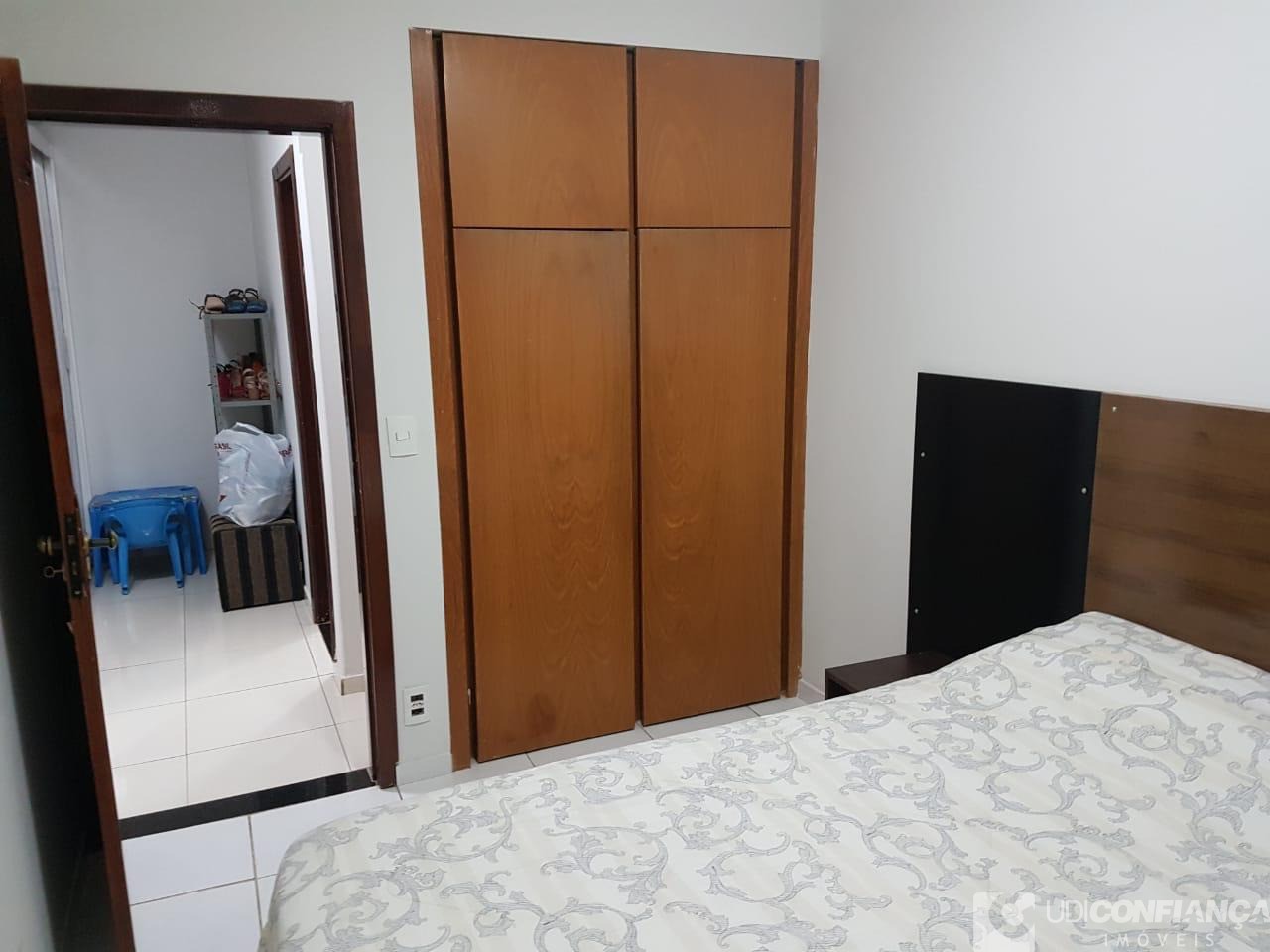 Apartamento à venda com 2 quartos, 68m² - Foto 13