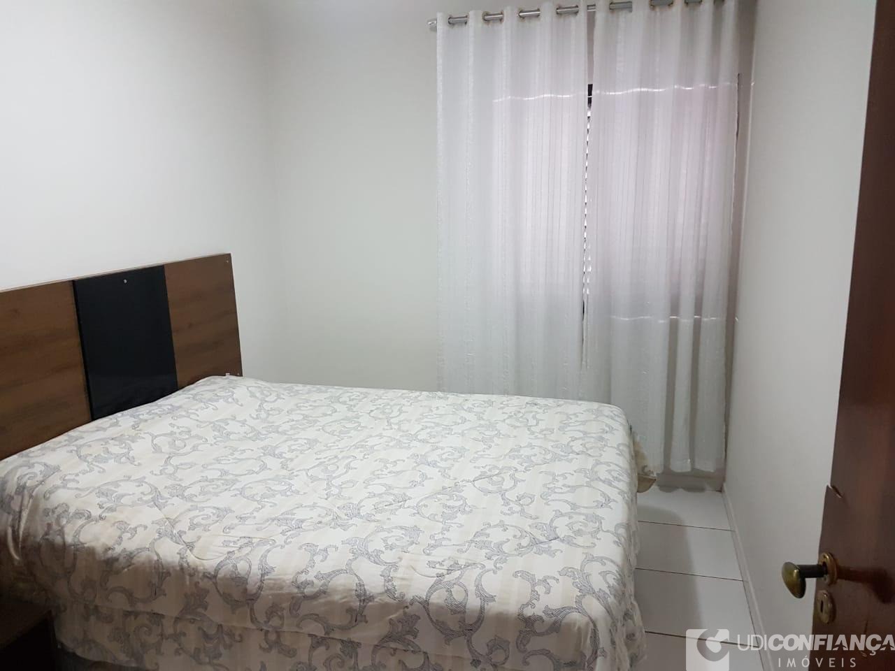 Apartamento à venda com 2 quartos, 68m² - Foto 11