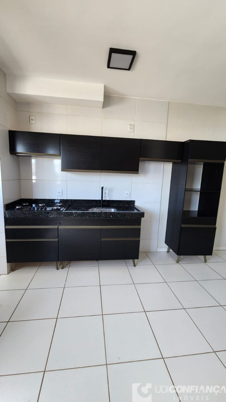 Apartamento à venda com 2 quartos, 56m² - Foto 3