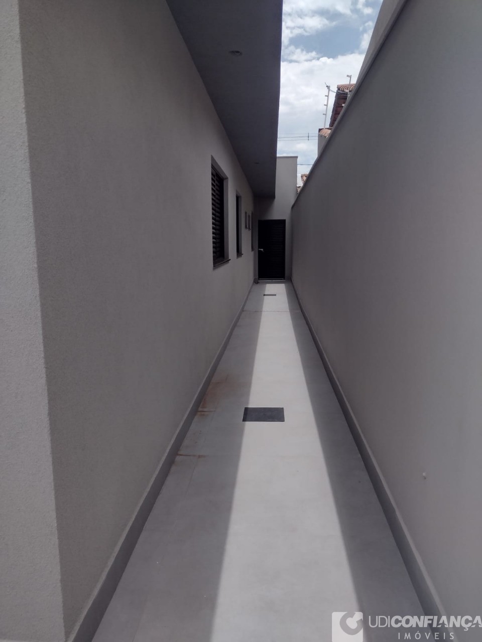 Casa à venda com 3 quartos, 161m² - Foto 8