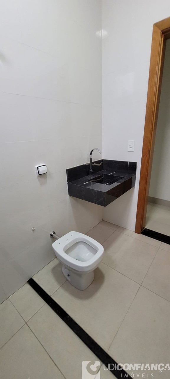 Casa à venda com 3 quartos, 85m² - Foto 14