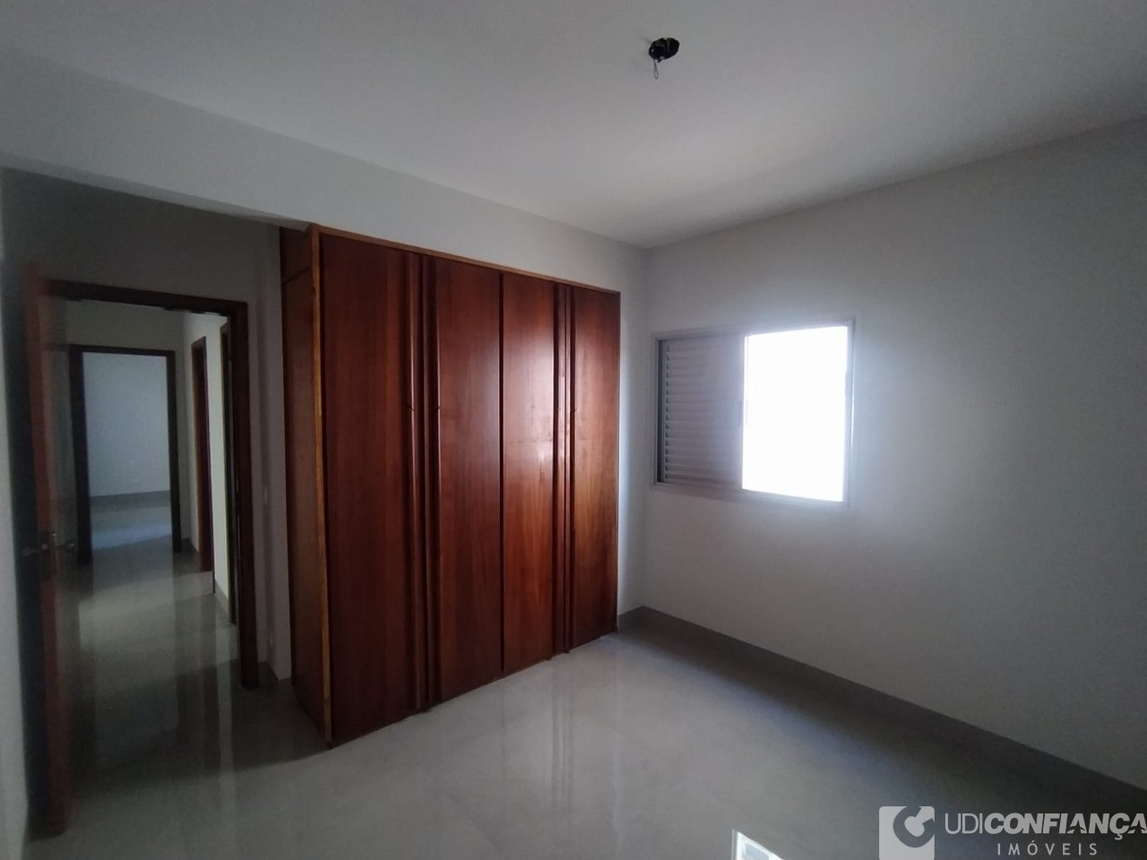 Apartamento à venda com 3 quartos, 114m² - Foto 6