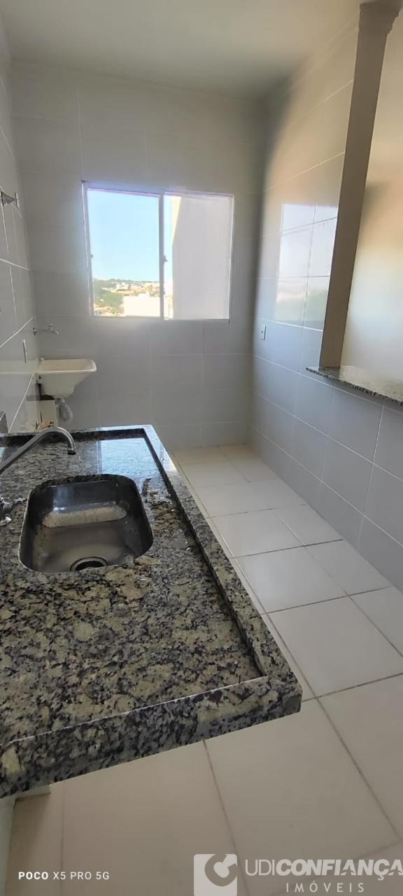 Apartamento à venda com 2 quartos, 43m² - Foto 1