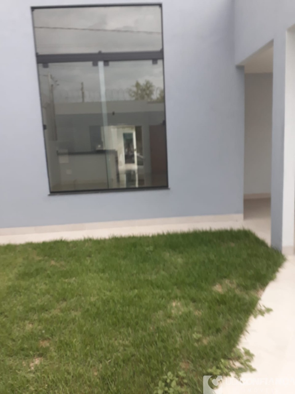 Casa à venda com 3 quartos, 150m² - Foto 2