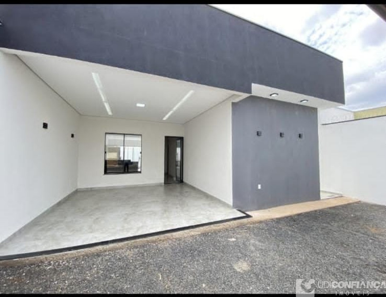 Casa à venda com 3 quartos, 135m² - Foto 14