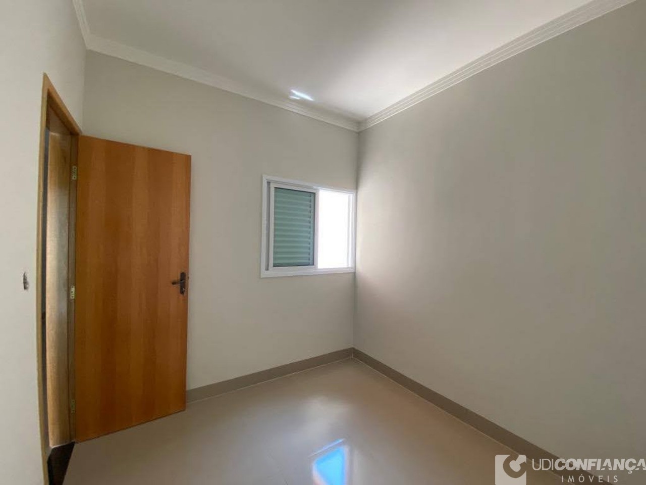 Casa à venda com 3 quartos, 75m² - Foto 19