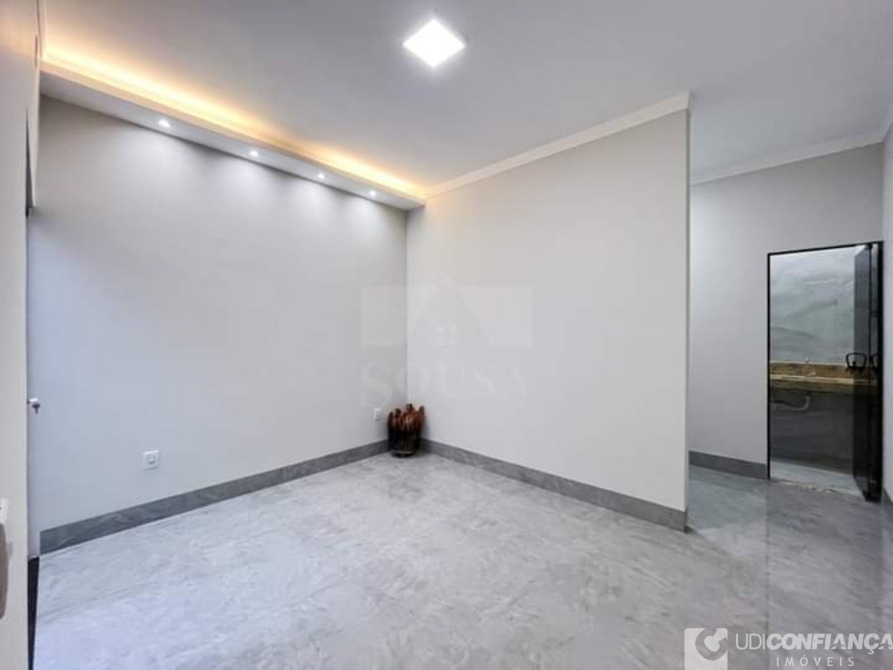 Casa à venda com 3 quartos, 110m² - Foto 10